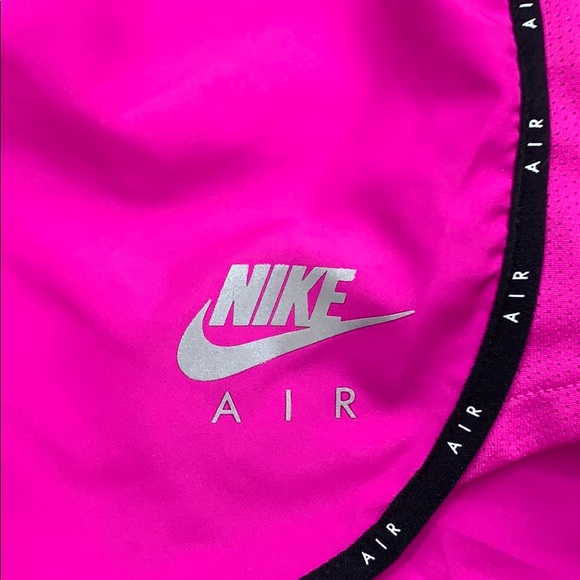 NIKE Women’s running shorts with Dri-Fit Technolog - Picture 6 of 12